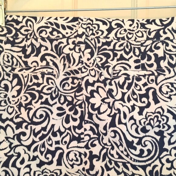 Tommy Hilfiger Slim Stretch Capri Waverly Black White Floral Size 16 Excellent - Picture 9 of 16